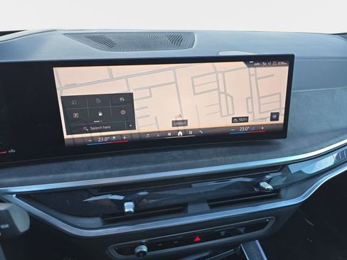 Used 2025 BMW X5 xDrive40i image 25