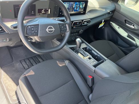New 2027 Nissan Sentra S w/ Floor Mat Package FWD image 16