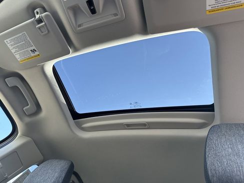 New 2025 Ford Maverick XLT w/ XLT Luxury Package image 24