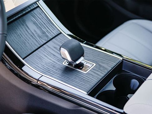 New 2026 Land Rover Range Rover Evoque S image 20