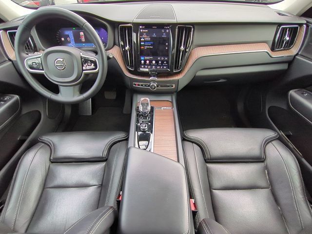 Certified 2023 Volvo XC60 B5 Ultimate w/ Protection Package Premier FWD image 27