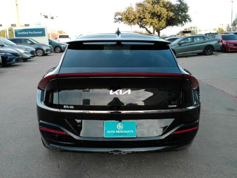Used 2023 Kia EV6 GT-Line w/ GT-Line Suede Seat Package image 9