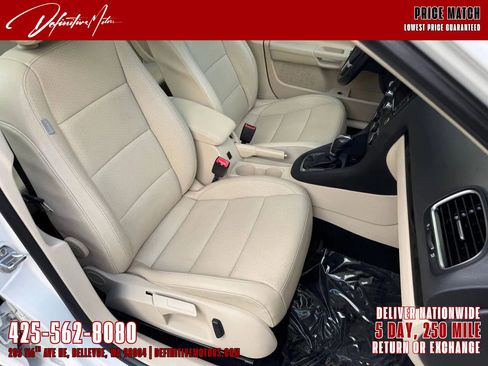 Used 2013 Volkswagen Jetta TDI image 23