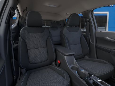 New 2023 Chevrolet Bolt EUV LT w/ Driver Confidence Package image 16