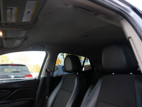 Used 2019 Buick Encore Preferred image 11