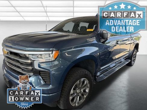 Used 2024 Chevrolet Silverado 1500 High Country w/ Z71 Off-Road Package AWD/4WD image 6