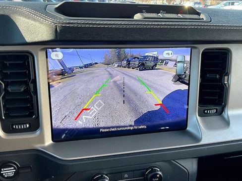 Used 2025 Ford Bronco Outer Banks image 20