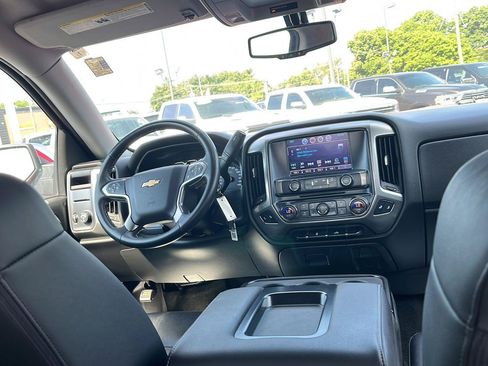 Used 2018 Chevrolet Silverado 1500 LT w/ All Star Edition RWD image 26
