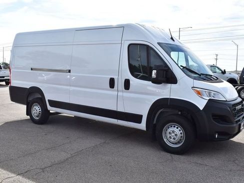 New 2026 RAM ProMaster 3500 w/ Convenience Group image 8