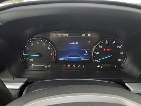 Used 2022 Ford Explorer XLT w/ Equipment Group 202A image 18