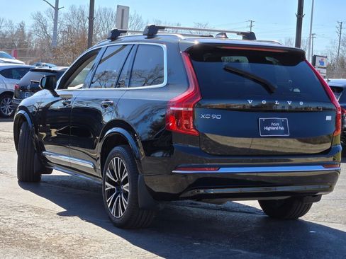 Used 2023 Volvo XC90 T8 Core image 21