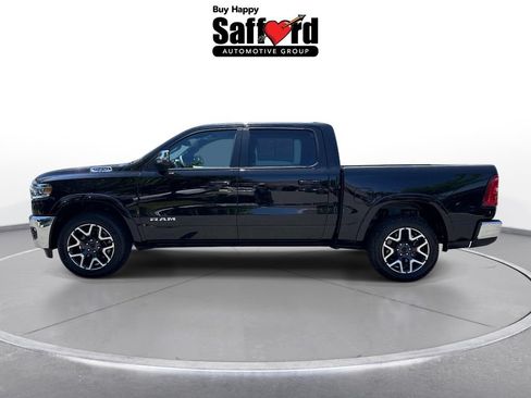 Used 2025 RAM 1500 Laramie AWD/4WD image 4