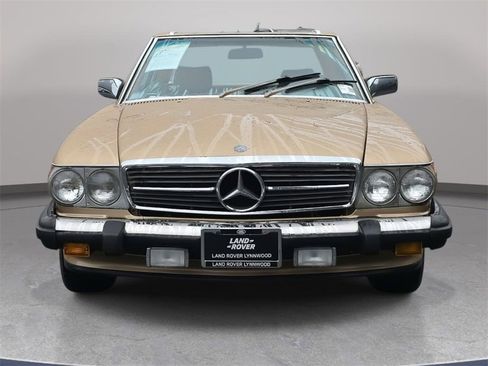 Used 1987 Mercedes-Benz 560 SL image 3