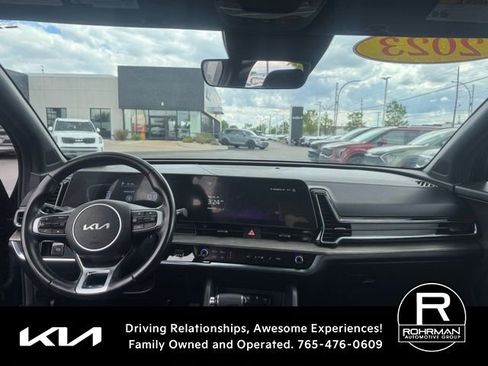 Used 2023 Kia Sportage X-Line AWD/4WD image 10