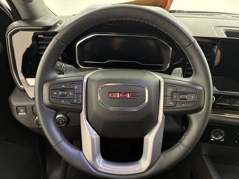 Used 2023 GMC Sierra 1500 Elevation AWD/4WD image 22