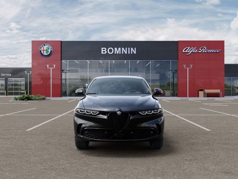 New 2025 Alfa Romeo Tonale image 6