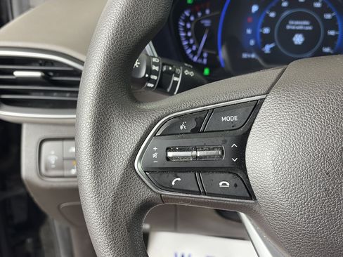 Used 2019 Hyundai Santa Fe SEL image 28