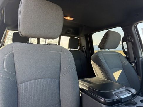 Used 2024 RAM 2500 Tradesman w/ Chrome Appearance Group image 11