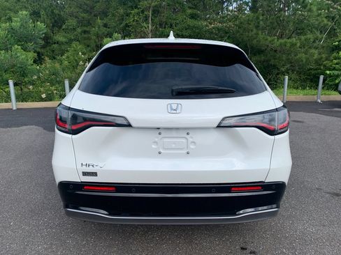 Used 2023 Honda HR-V EX-L image 6