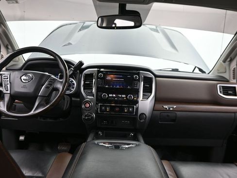 Used 2019 Nissan Titan Platinum Reserve w/ Platinum Utility Package AWD/4WD image 28