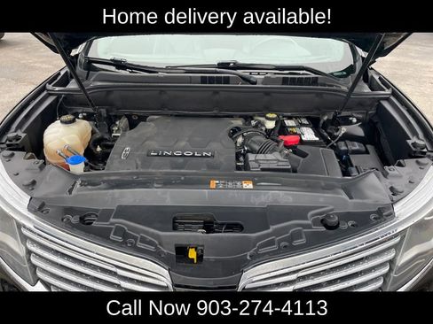 Used 2018 Lincoln MKX Reserve w/ Lincoln MKX Climate Package image 23