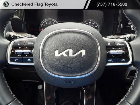 Used 2022 Kia Sorento S w/ Panoramic Sunroof Package AWD/4WD image 19