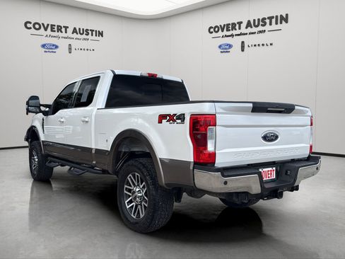 Used 2018 Ford F250 Lariat w/ Lariat Ultimate Package AWD/4WD image 3