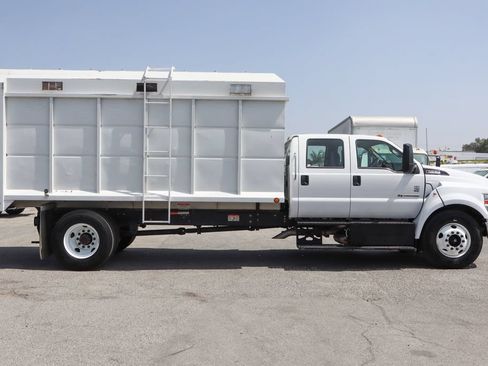 Used 2023 Ford F650 2WD Crew Cab Super Duty image 11