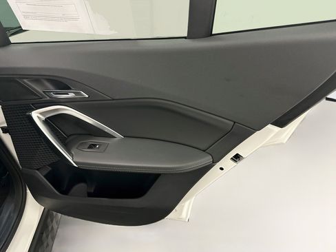 Used 2026 BMW X2 xDrive28i AWD/4WD image 33