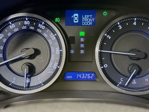 Used 2013 Lexus IS 250 AWD w/ Premium Pkg image 13