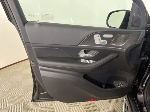 New 2026 Mercedes-Benz GLS 450 4MATIC image 12