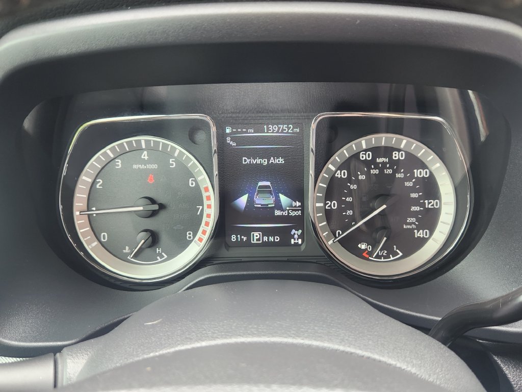 Used 2018 Nissan Titan PRO-4X w/ Pro-4x Convenience Package AWD/4WD image 24