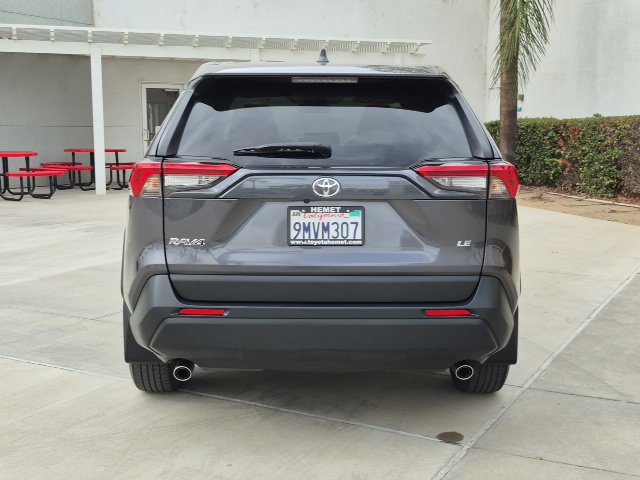 Used 2024 Toyota RAV4 LE FWD image 7