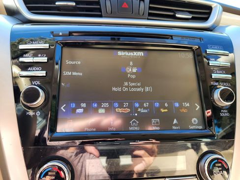 Used 2016 Nissan Murano S w/ Navigation Package image 22