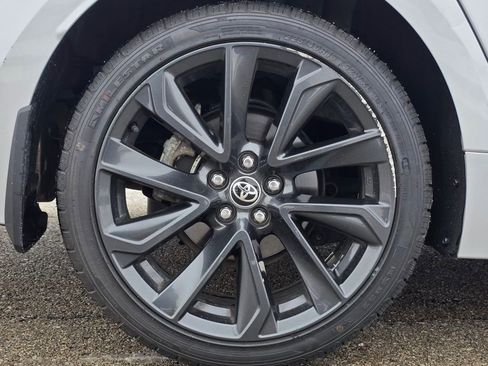 Used 2023 Toyota Corolla SE FWD image 32