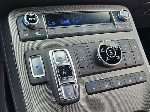 Used 2020 Hyundai Palisade Limited AWD/4WD image 32
