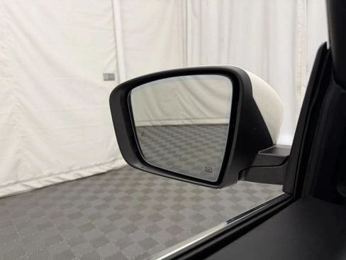 Used 2018 Maserati Levante GranSport AWD/4WD image 18