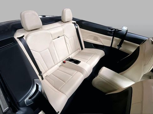 Used 2023 BMW 430i Convertible w/ Premium Package RWD image 19