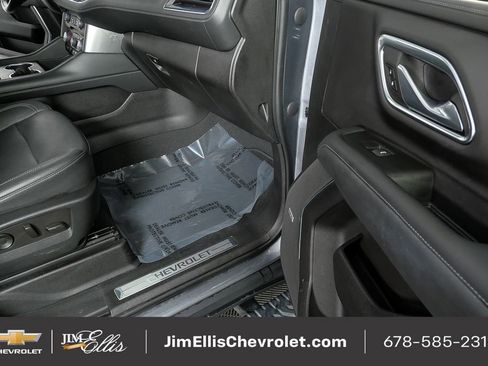 Used 2022 Chevrolet Tahoe Z71 w/ Luxury Package image 27