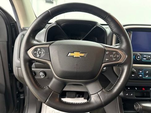 Used 2017 Chevrolet Colorado Z71 AWD/4WD image 26
