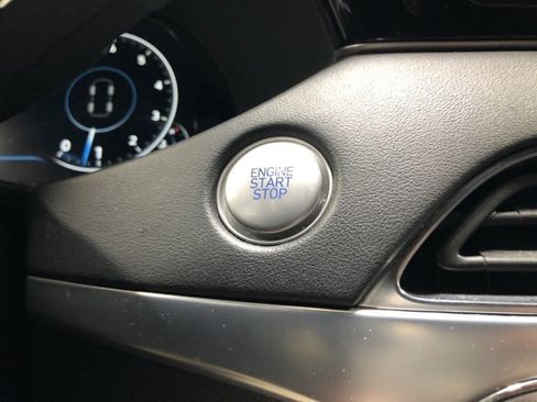 Used 2022 Hyundai Palisade Calligraphy image 29