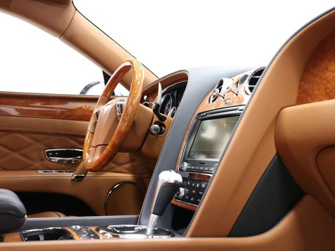 Used 2016 Bentley Flying Spur W12 AWD/4WD image 88