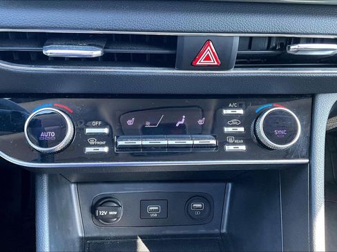 Used 2023 Hyundai Sonata SEL FWD image 31