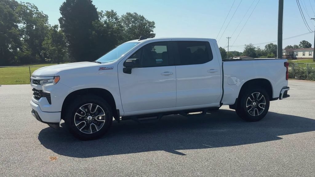 Certified 2022 Chevrolet Silverado 1500 RST AWD/4WD image 5