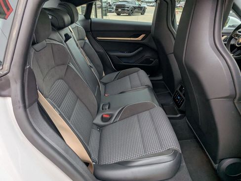 Used 2025 Porsche Taycan 4S image 22