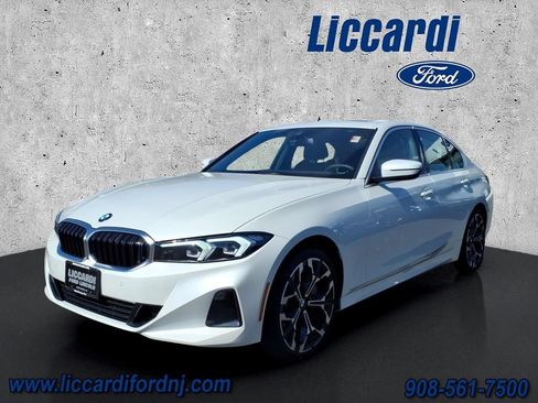 Used 2026 BMW 330i xDrive Sedan w/ Premium Package AWD/4WD image 3