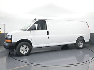 New 2025 Chevrolet Express 3500 Extended w/ Driver Convenience Package video 2