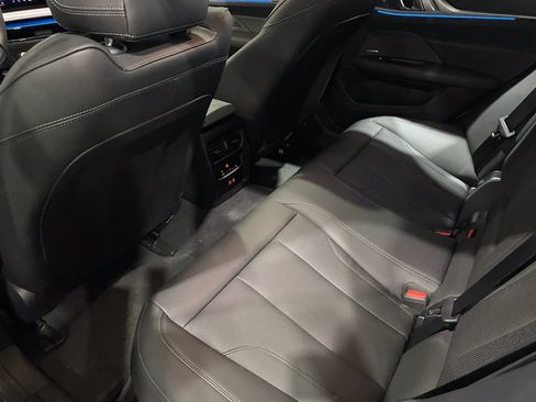 Used 2025 BMW i4 xDrive40i AWD/4WD image 5
