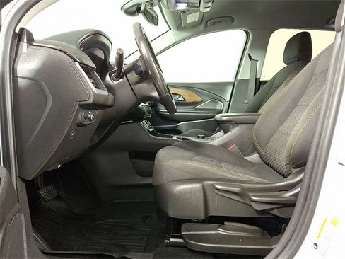 Used 2021 GMC Terrain SLE w/ LPO, Floor Liner Package image 15