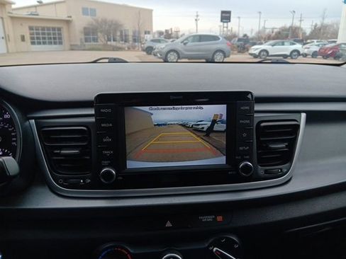Used 2019 Kia Rio S image 17